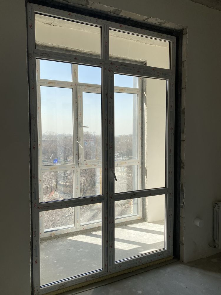 Продам балконное остекление (ПВХ, стеклопакеты)