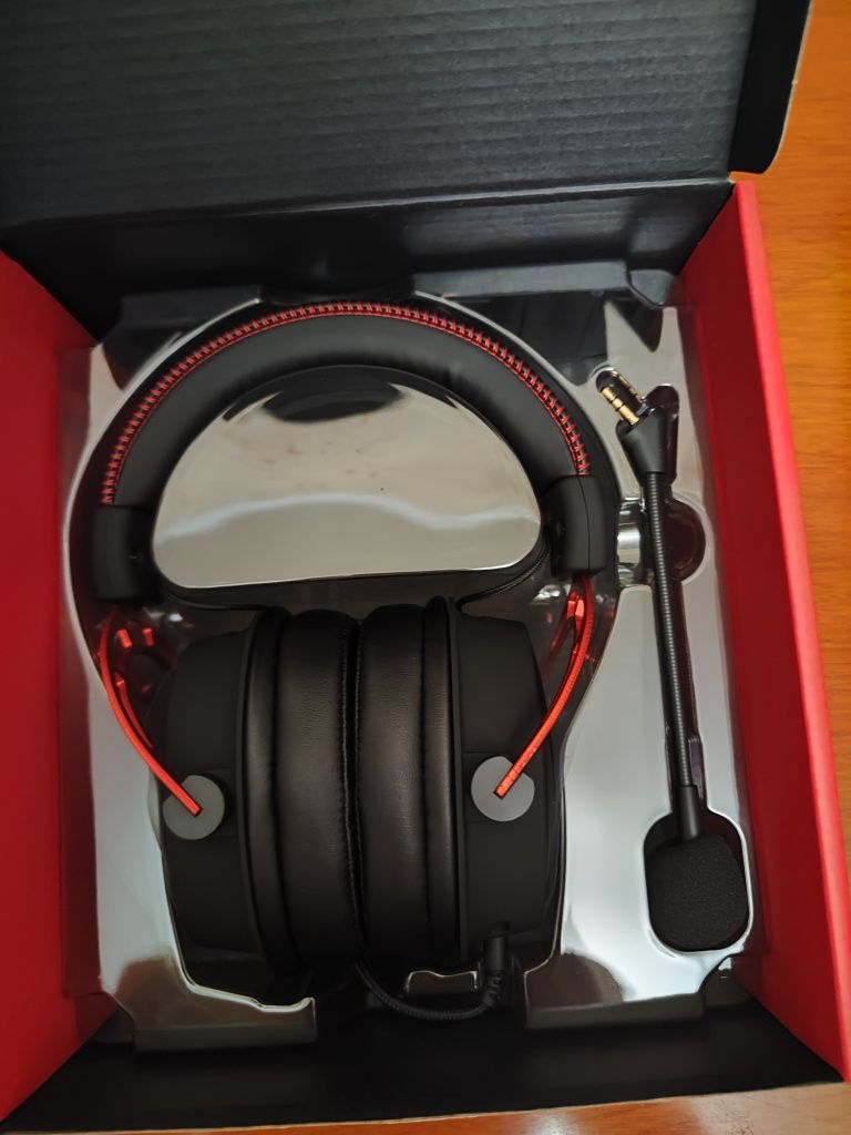 Наушники HyperX cloud Alpha