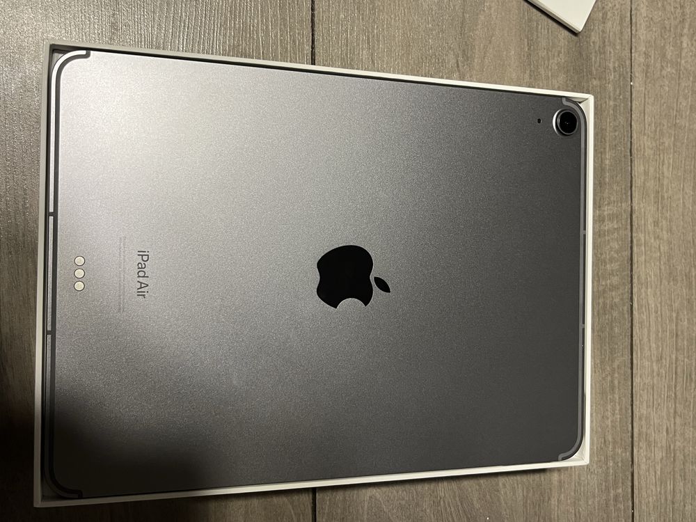 Ipad air 6-gen, 11" 5g, M2 | 2024 года, 256gb