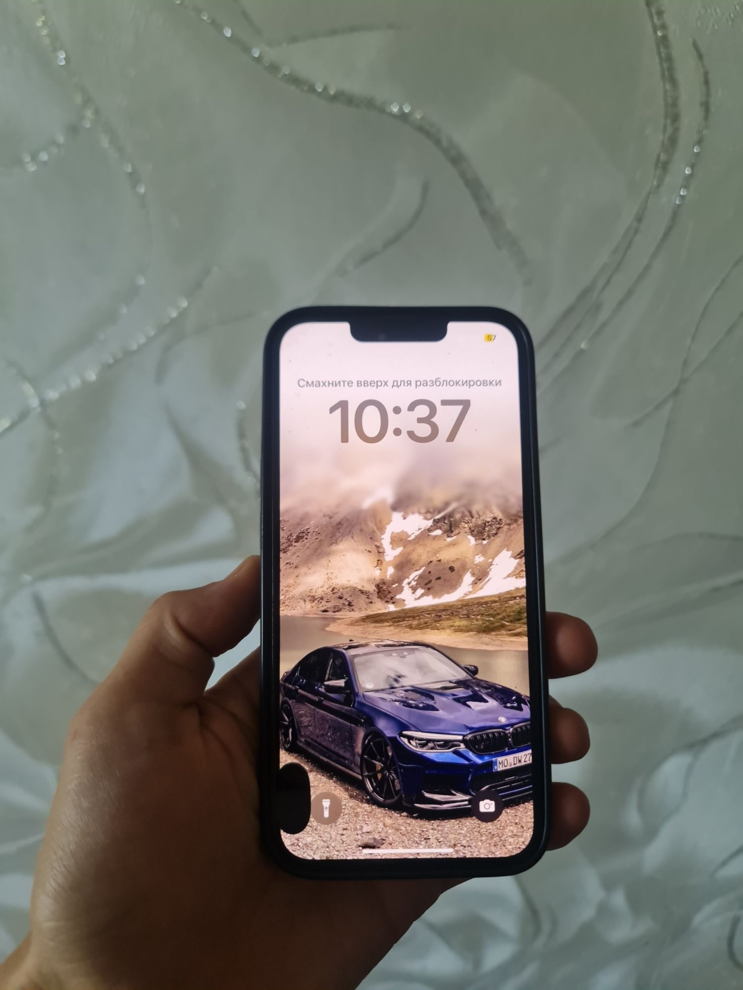 iPhone 13  продам