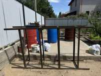 Продам железный стеллаж в хорошем состоянии