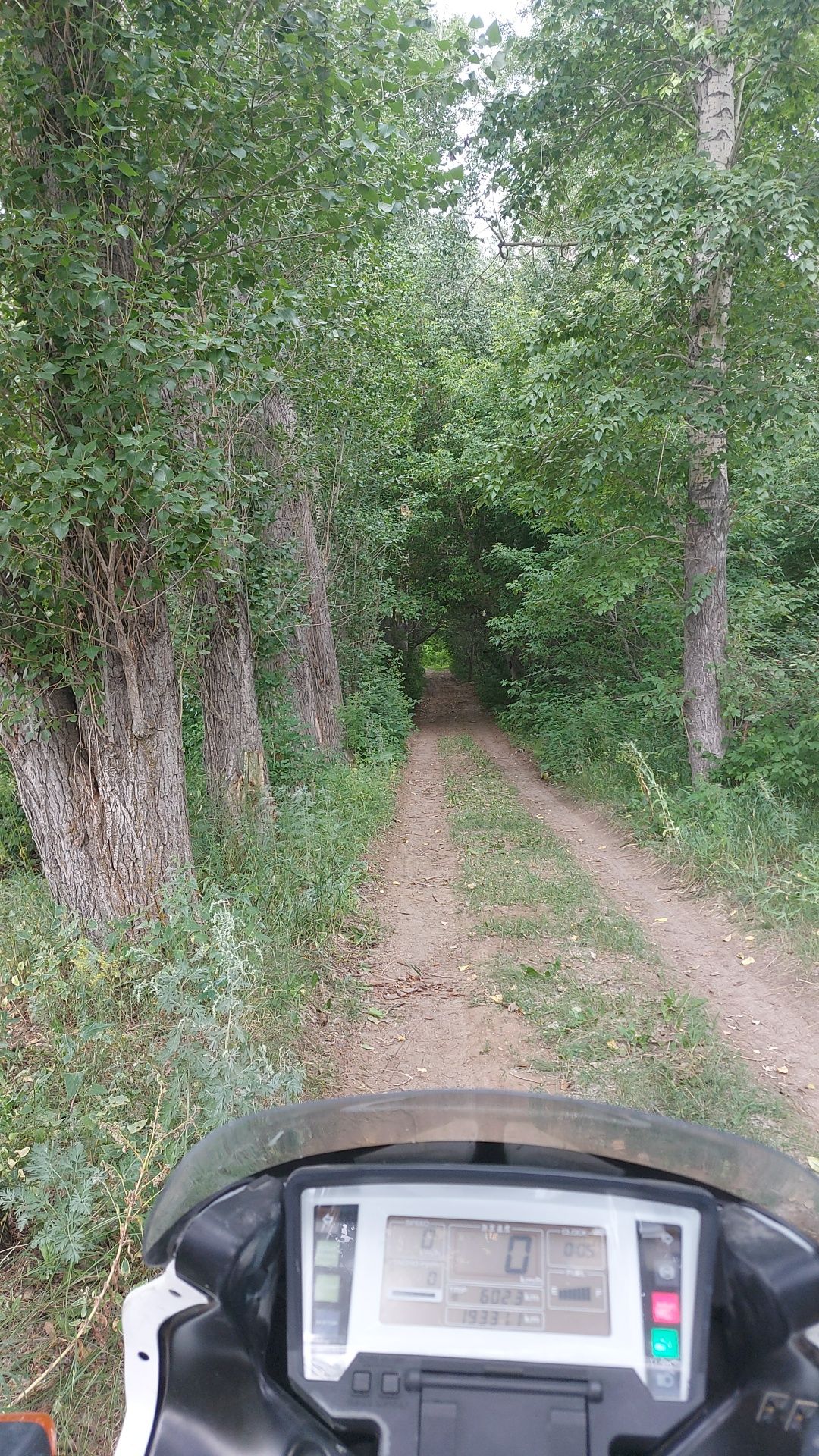 Мужской мотоцикл