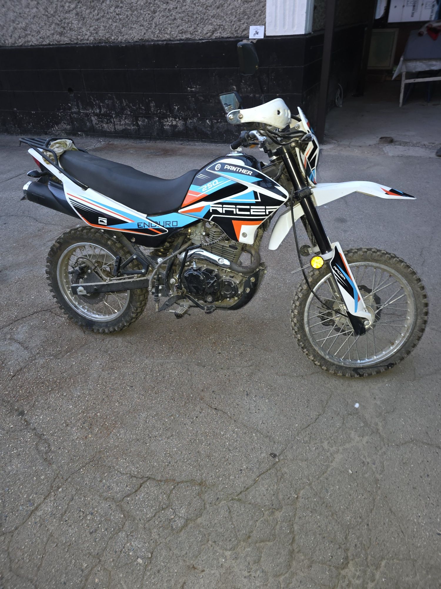 Продам мотоцикл RACER  RC 250 GY-C2A