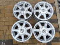 Продам оригинальные легкосплавные диски на автомашину Volkswagen Golf