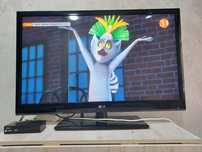 ПрТелевизор LG,  Диагональ 106 с.м,
