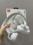Продам наушники JBL 720BT