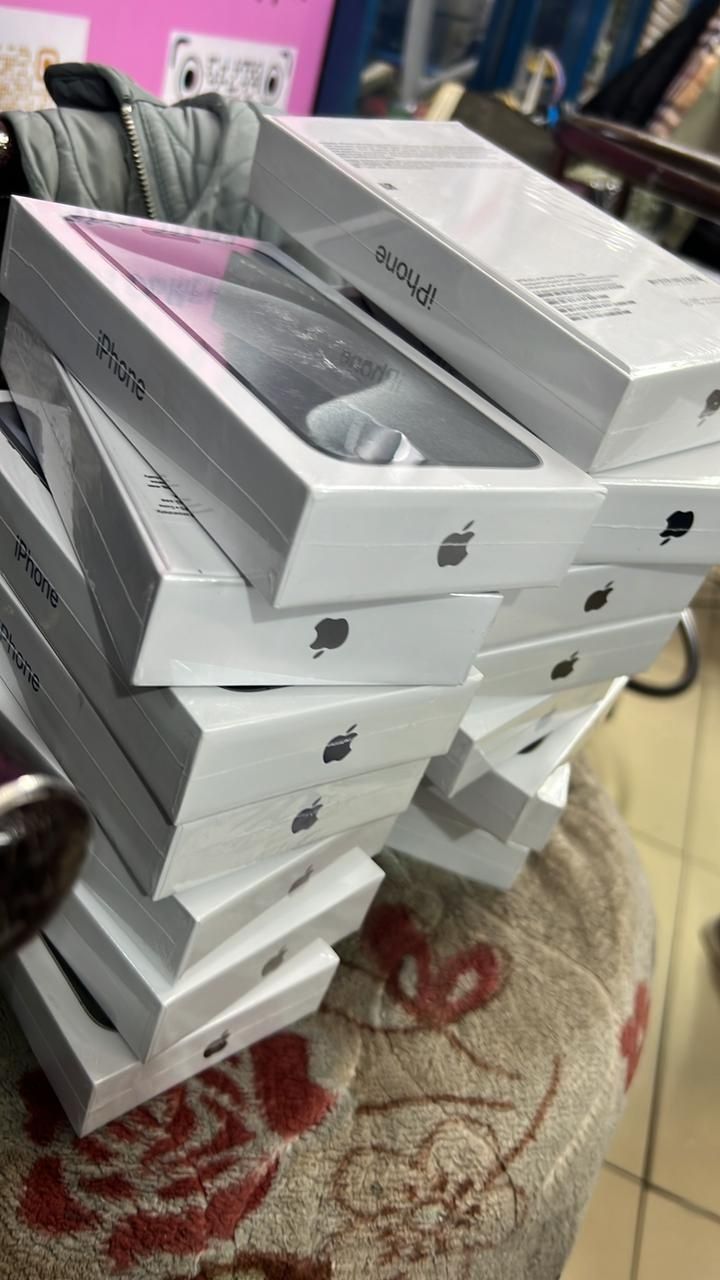 Продам Apple 15 16 pro iPhone 15 16 pro айфон 15 16 про система xr