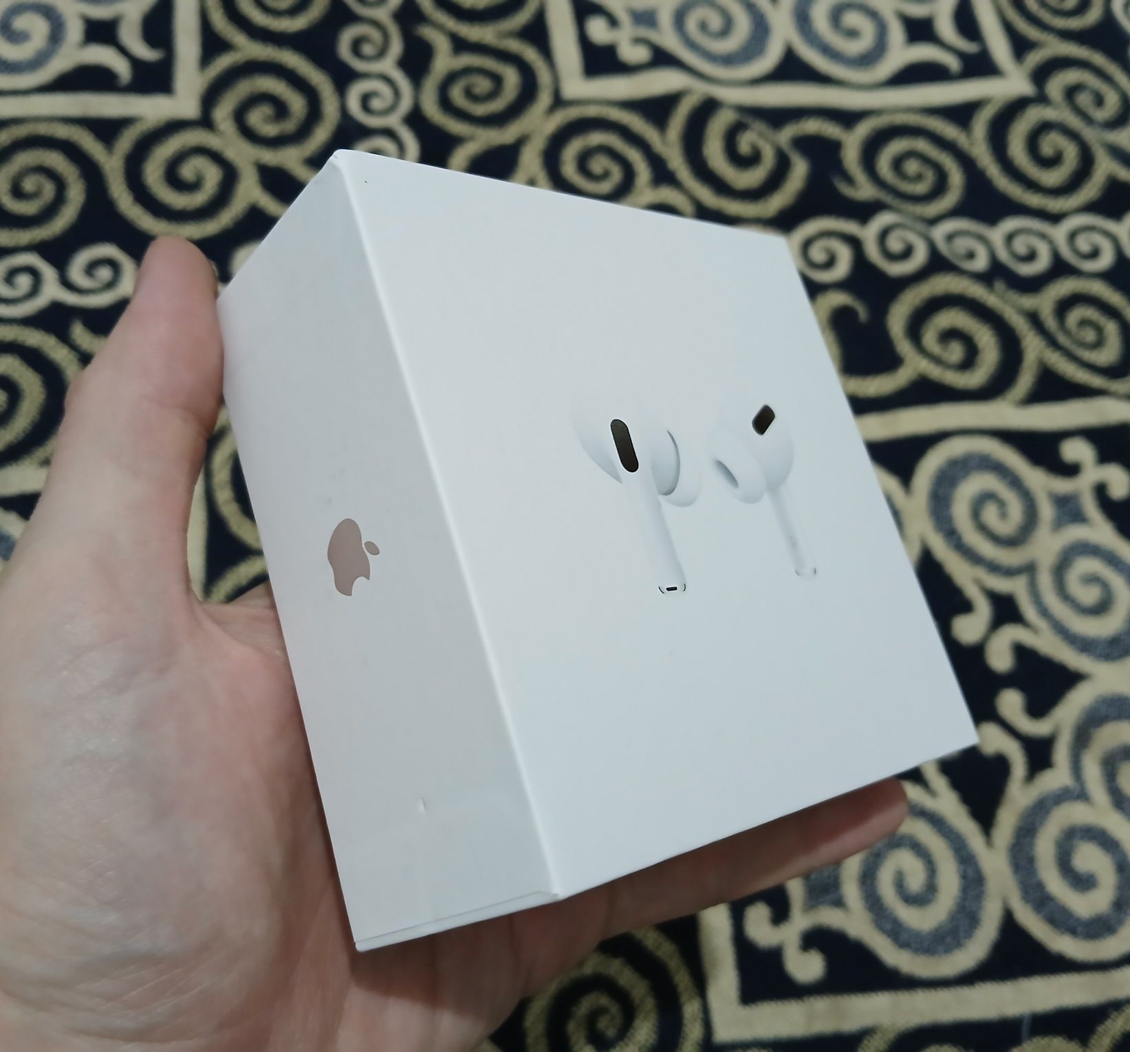 Наушник airpods pro