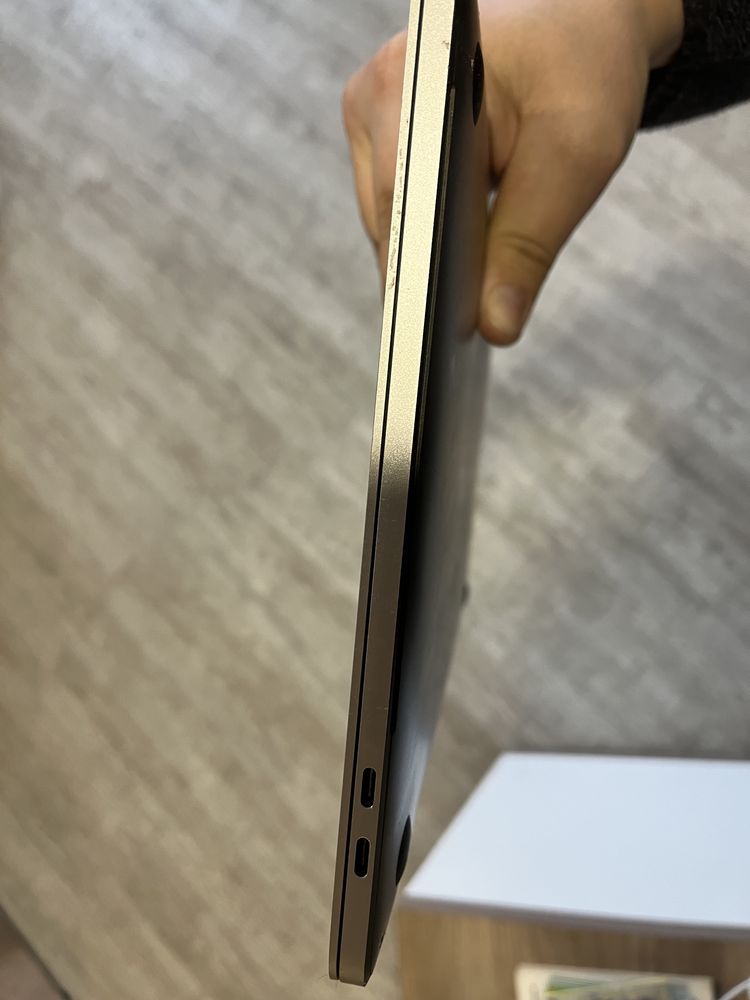 MacBook Pro 13 2017