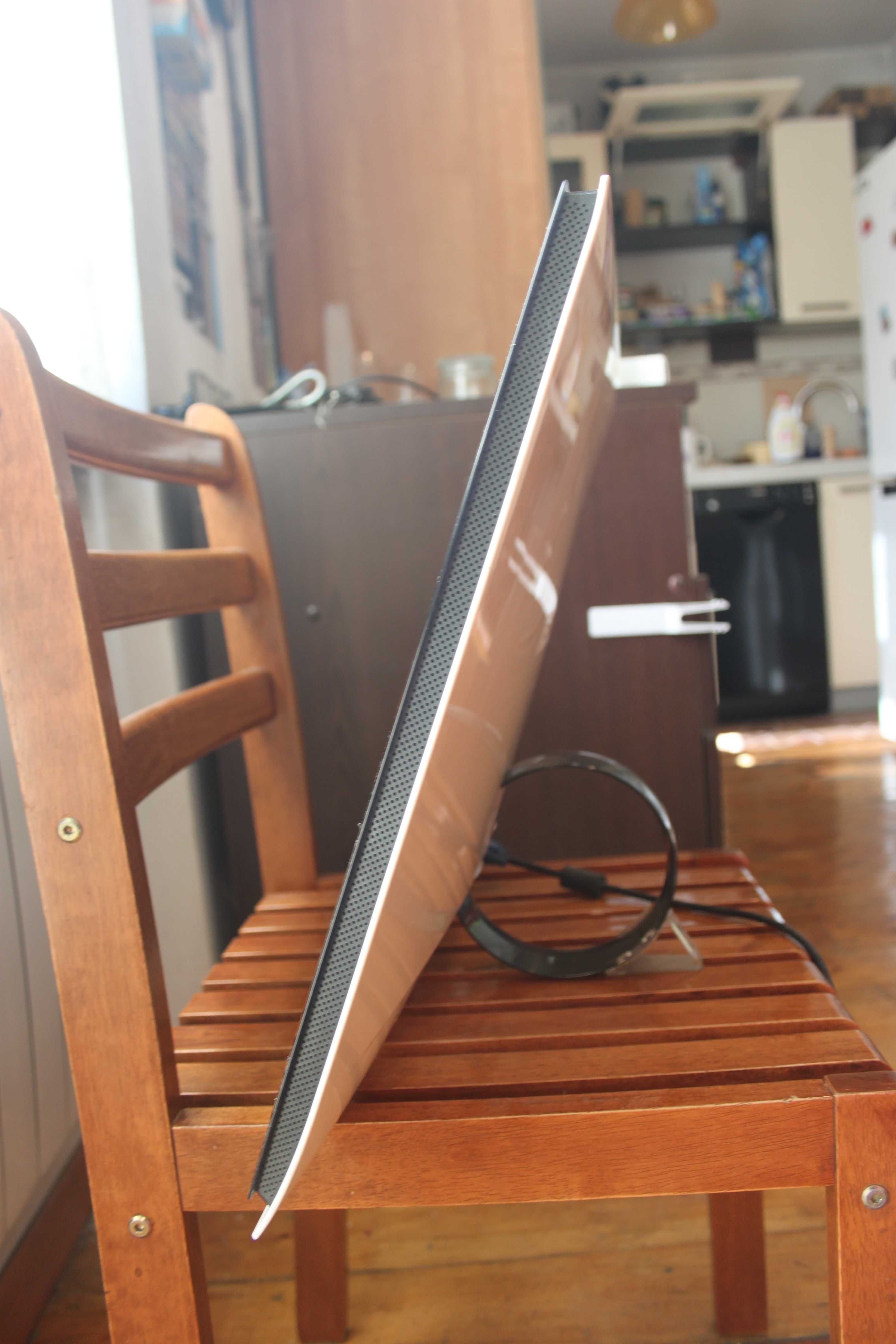 Монитор Asus  MS236H 2010