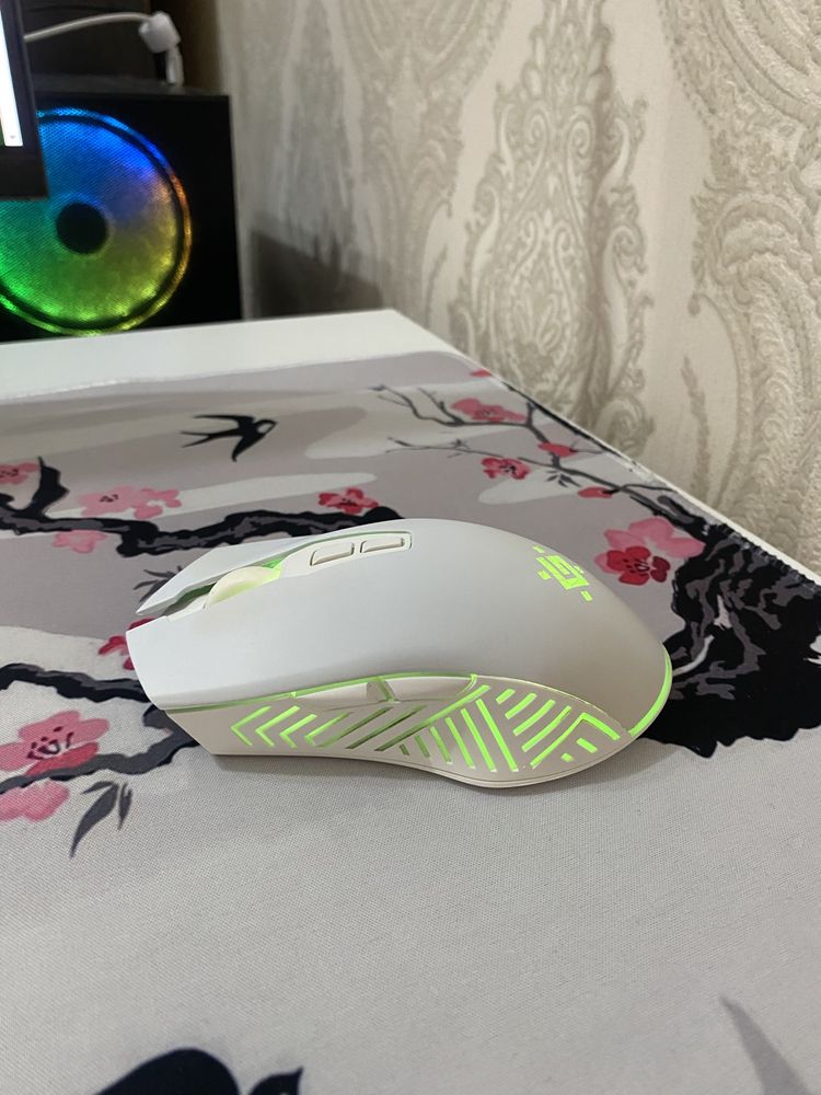 Игровая мышка