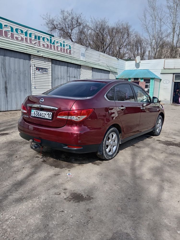Продам Ниссан альмера
