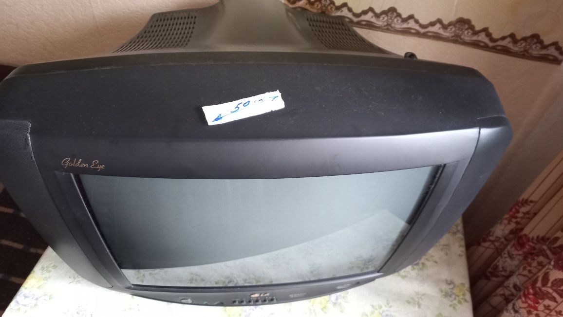 Продам телевизор.
