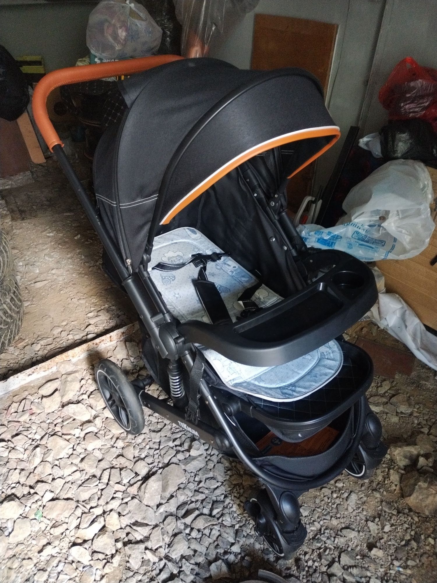 Продам детскую коляску