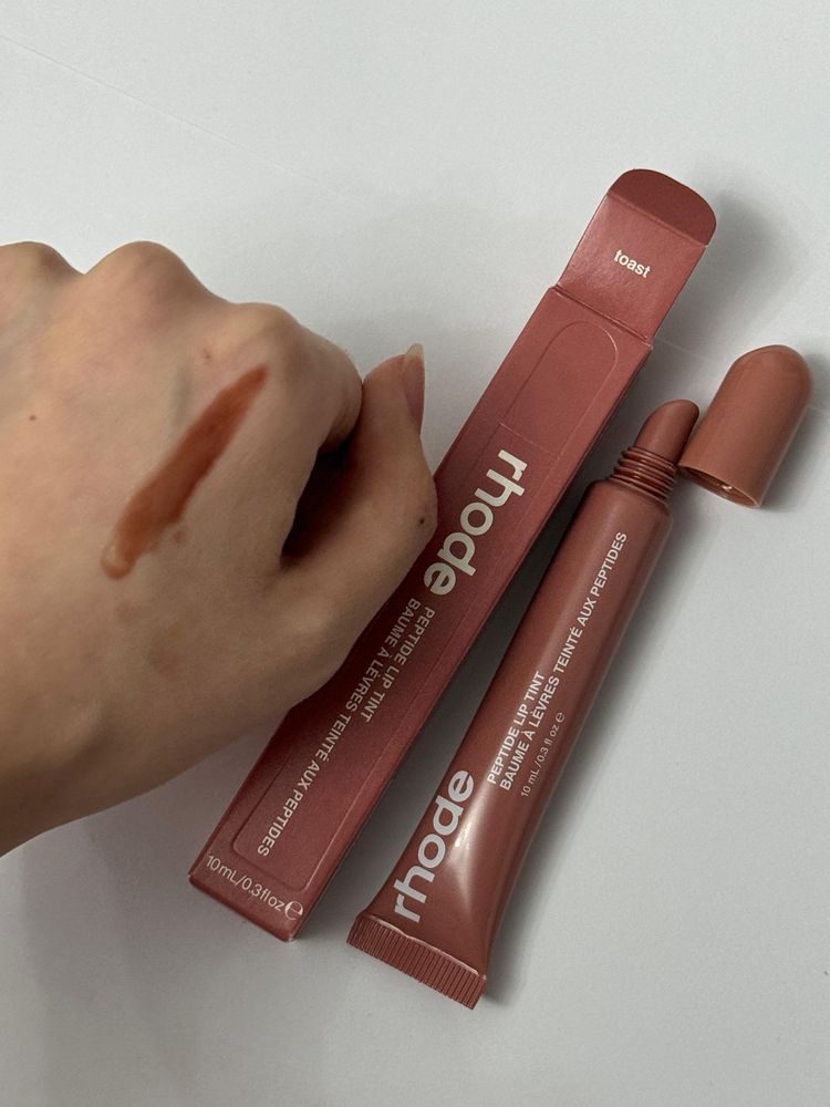 Rhode peptide lip tint