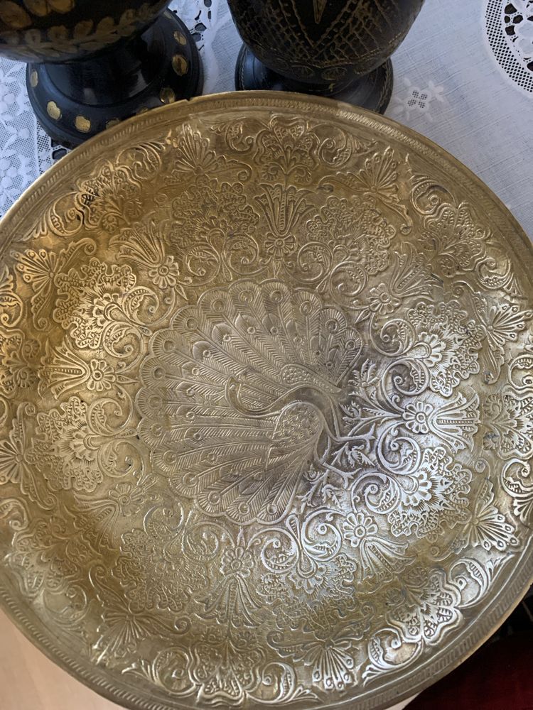 Подставка из алюминия , индийские вазы ,тарелка