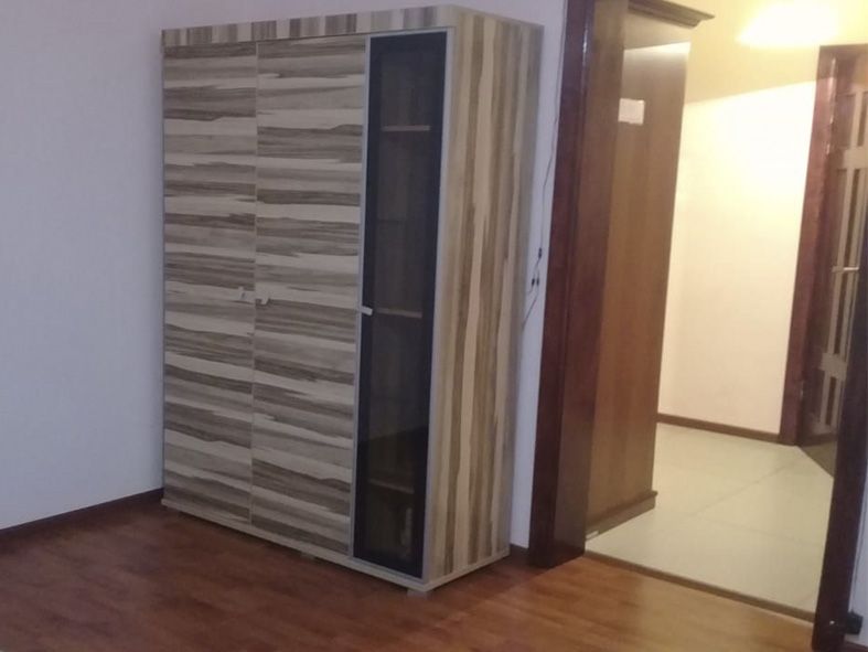 Драмтеатр, Сары-Арка, Байзар посуточно, по часам