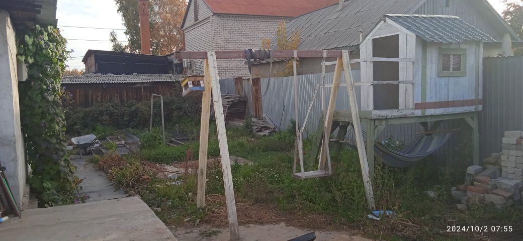 Продам отдельно стоящий 4 х комнатный дом