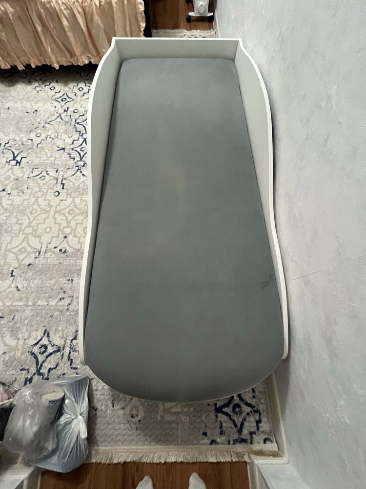 Продаю детскую кровать