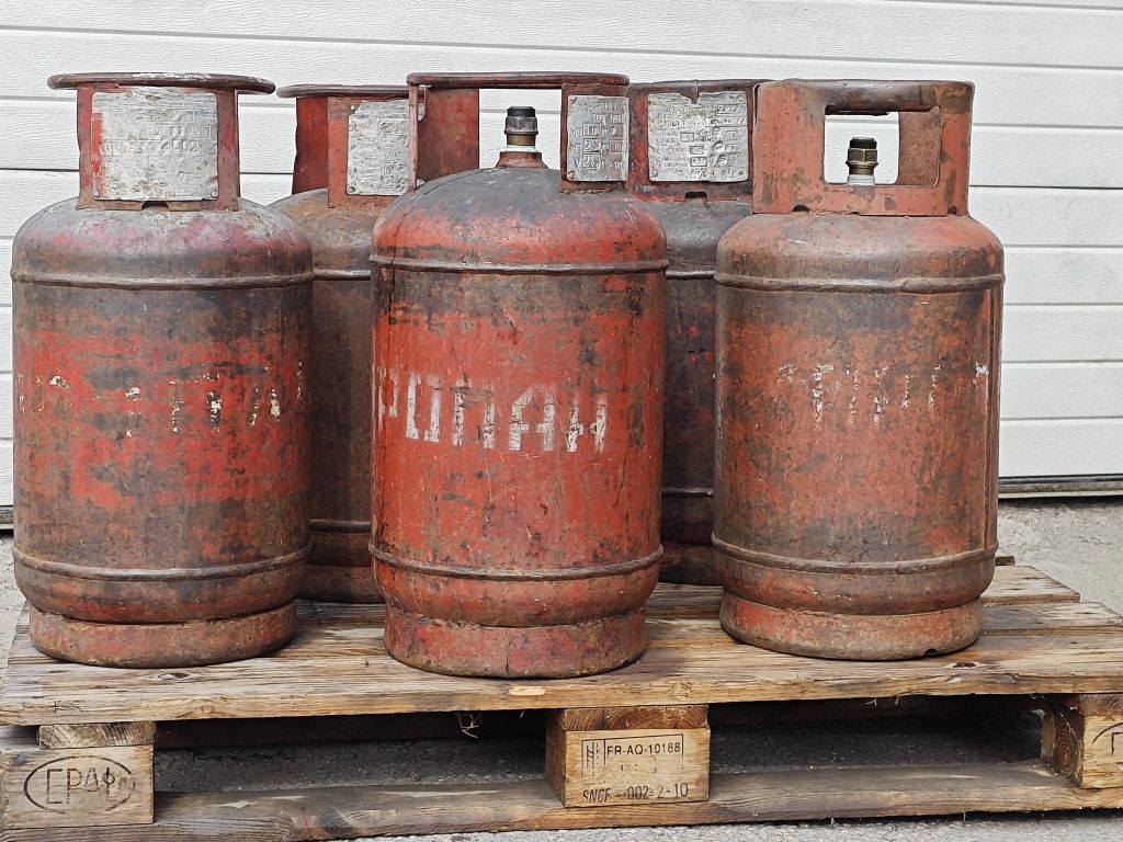 Баллоны газовые продам