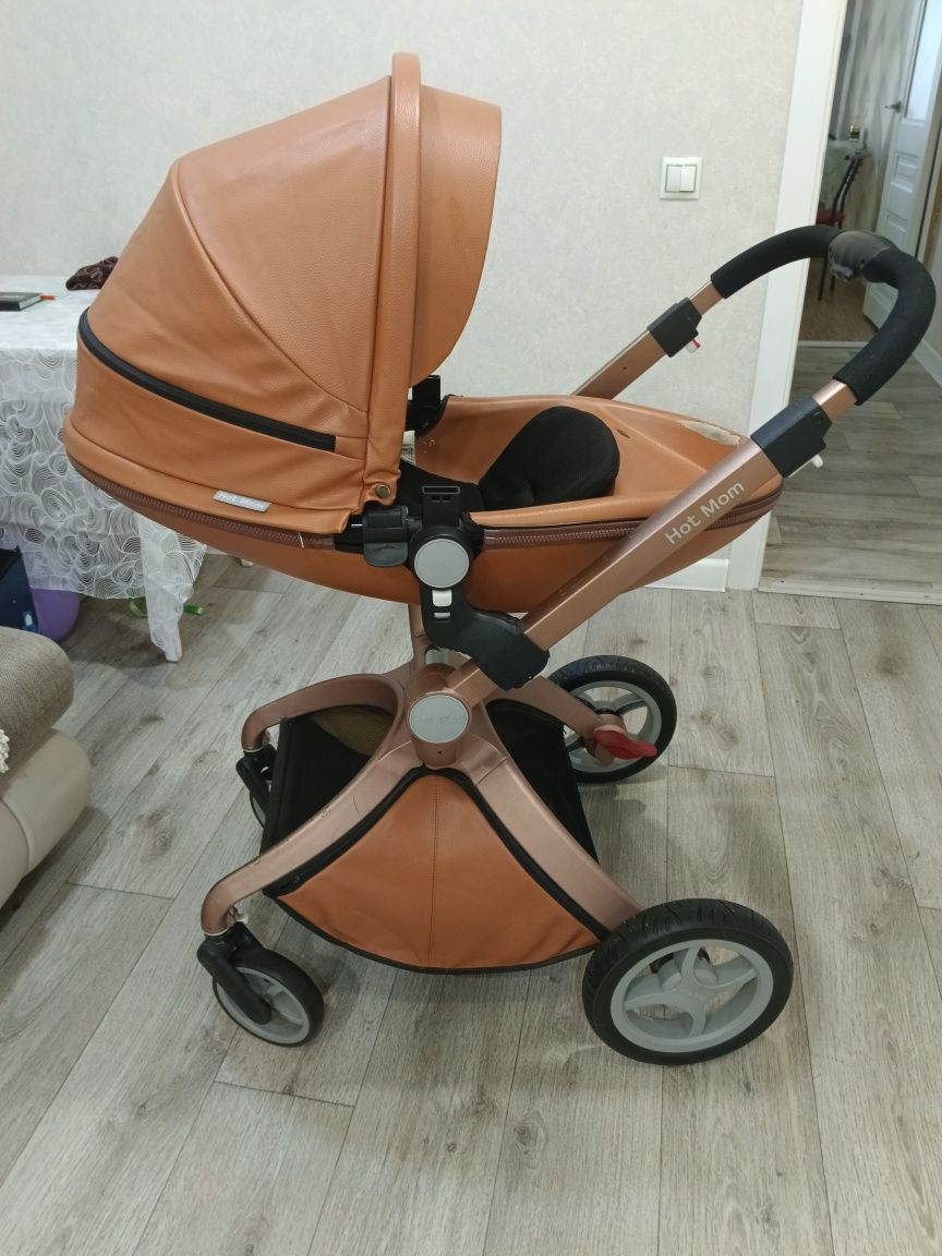 Продам детскую коляску