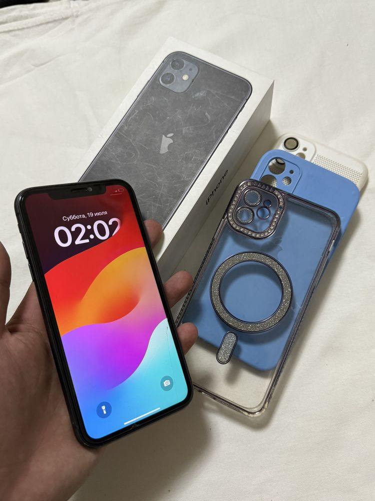 Продам iphone 11