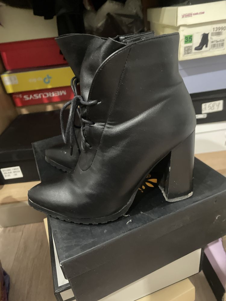 Продам сапожки 36р