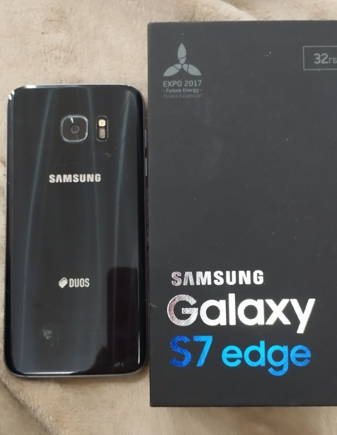 Samsung galaxy S 7 , 32 ГБ