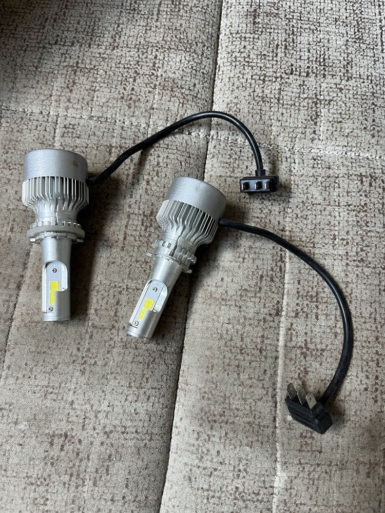 Продаю полный комлект LED 3 этажа подходит идеально на LADA PRIORA 2