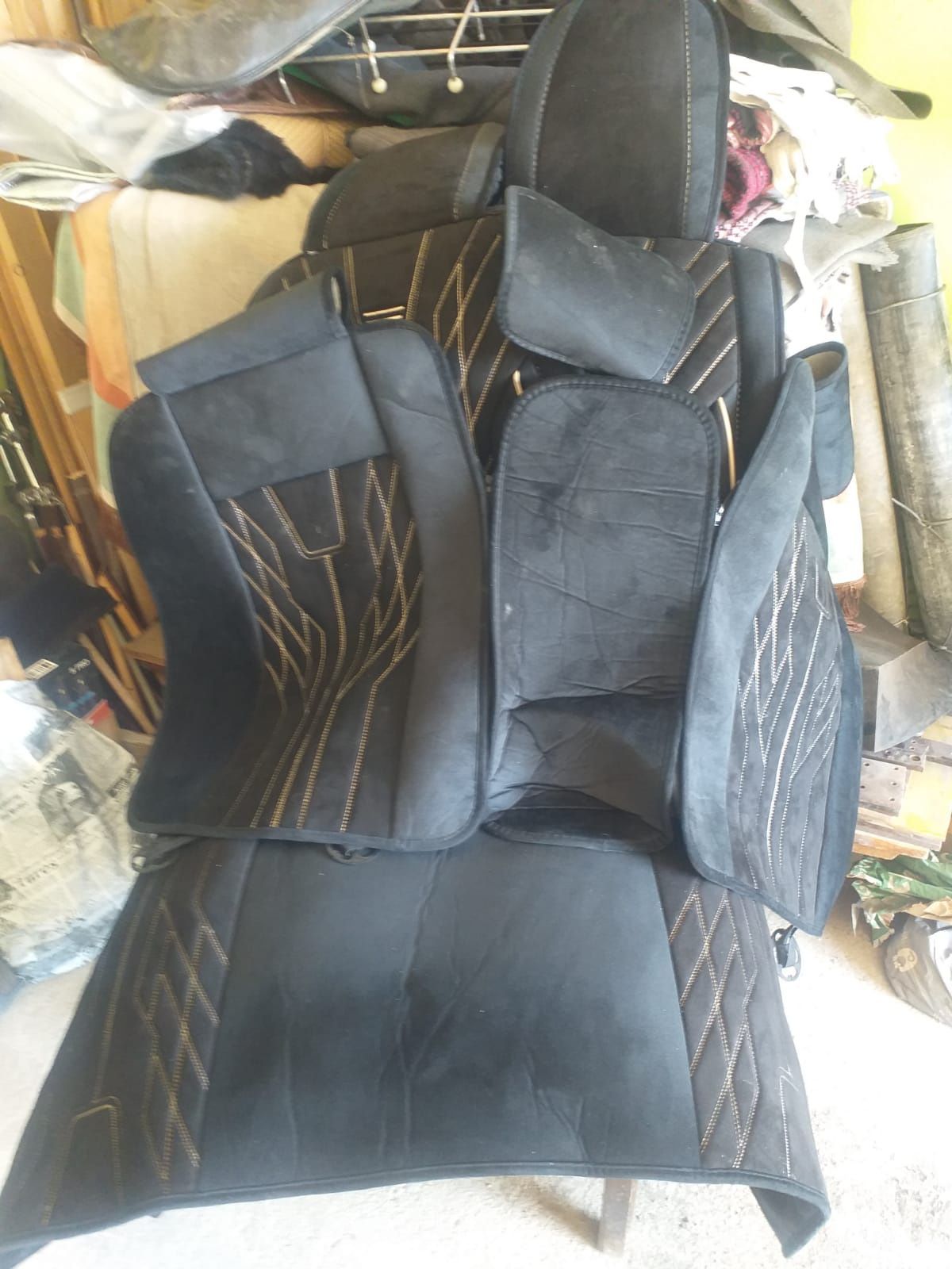 Продам чехлы для авто
