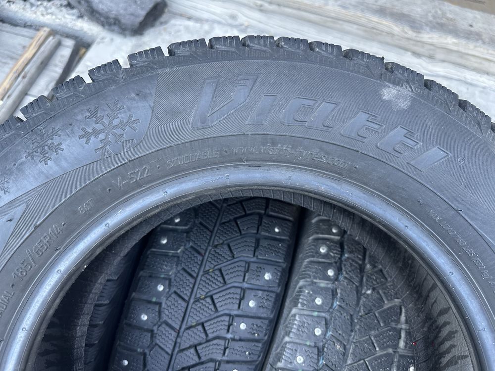 Продам зимние шины Viatti 185/65 R14.