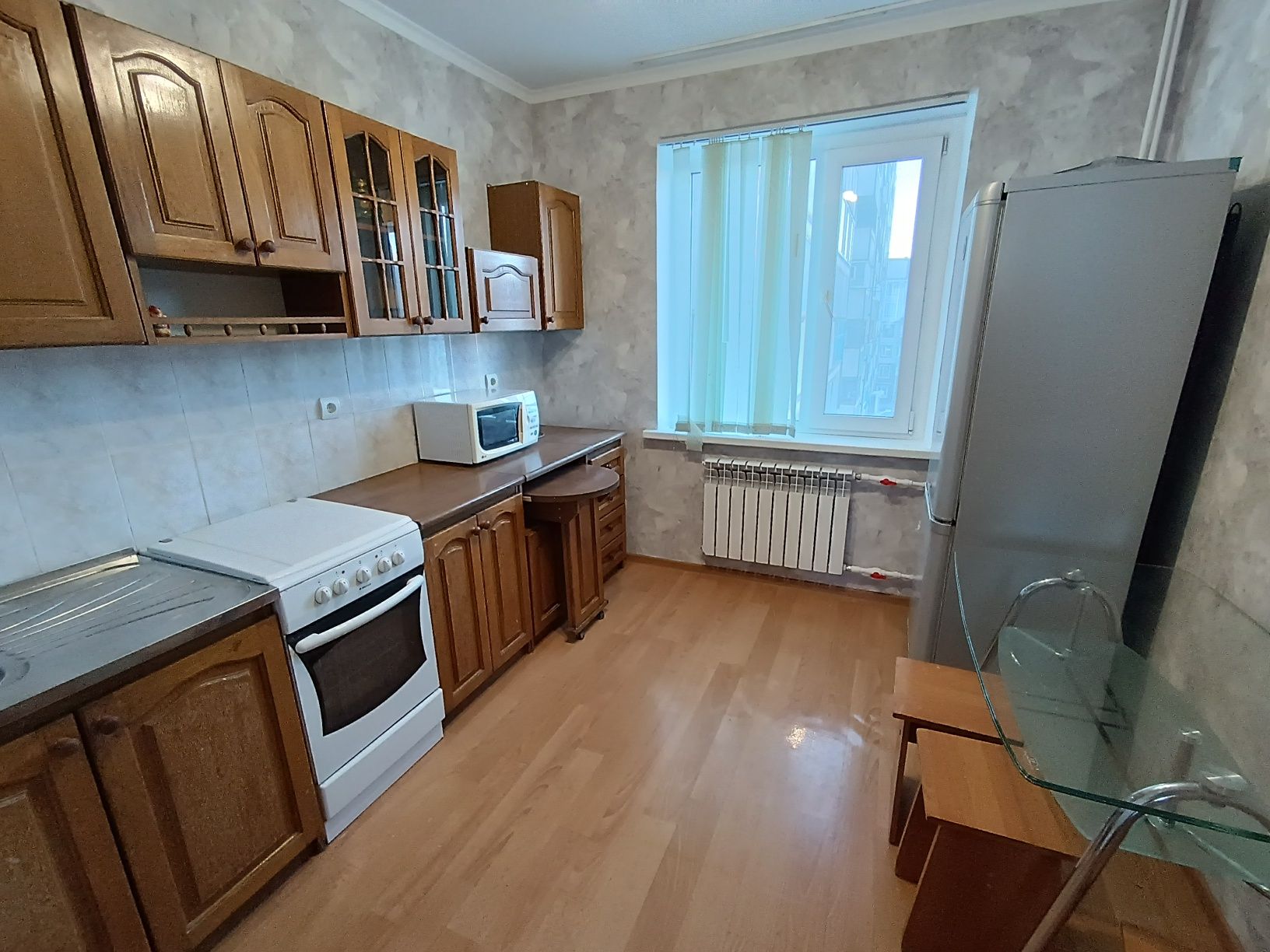 Сдам 3- комн. квартиру в центре, за тд Камила 5 А мкрн.