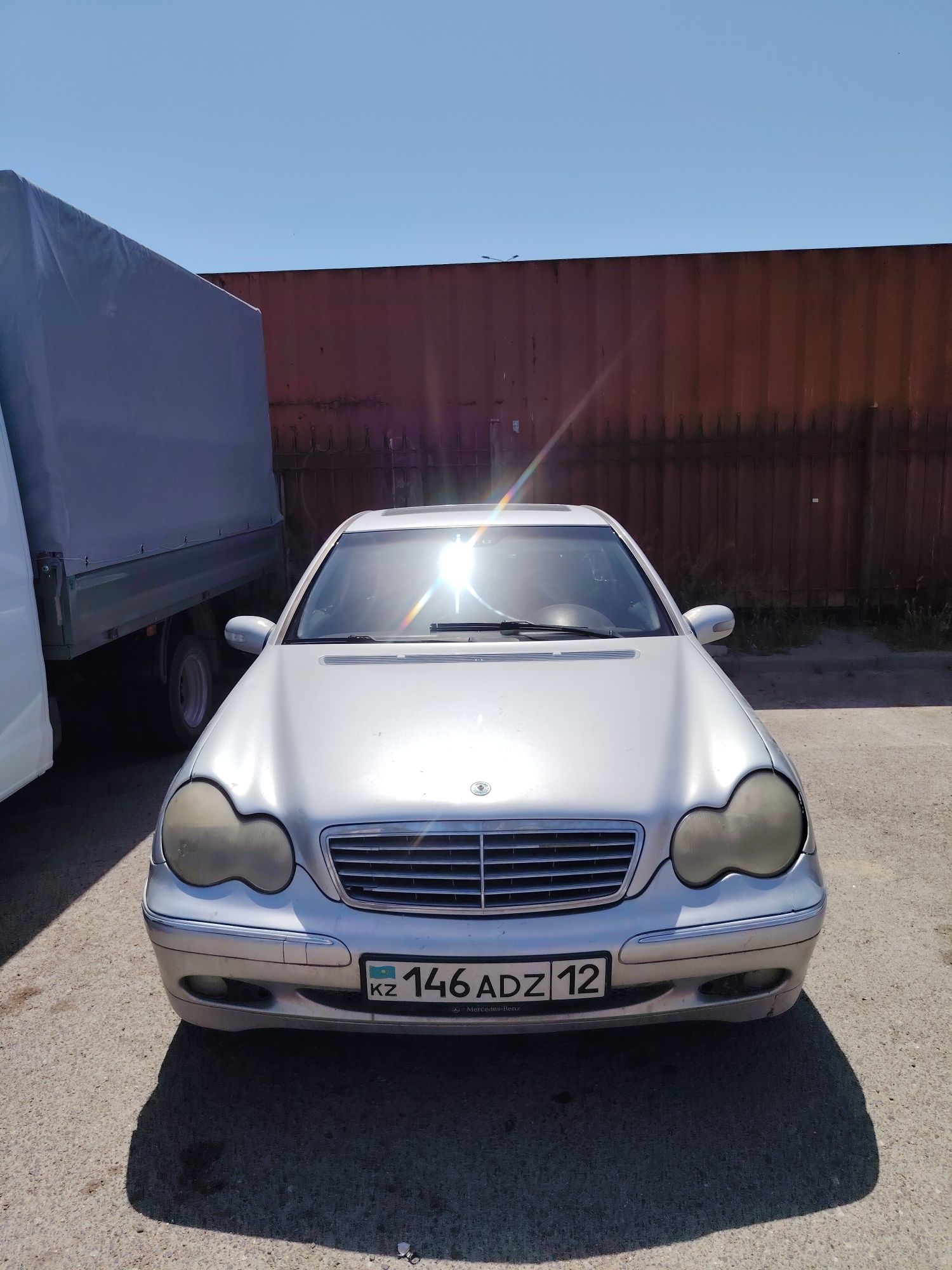 Мерседес Бенц С240, год 2002