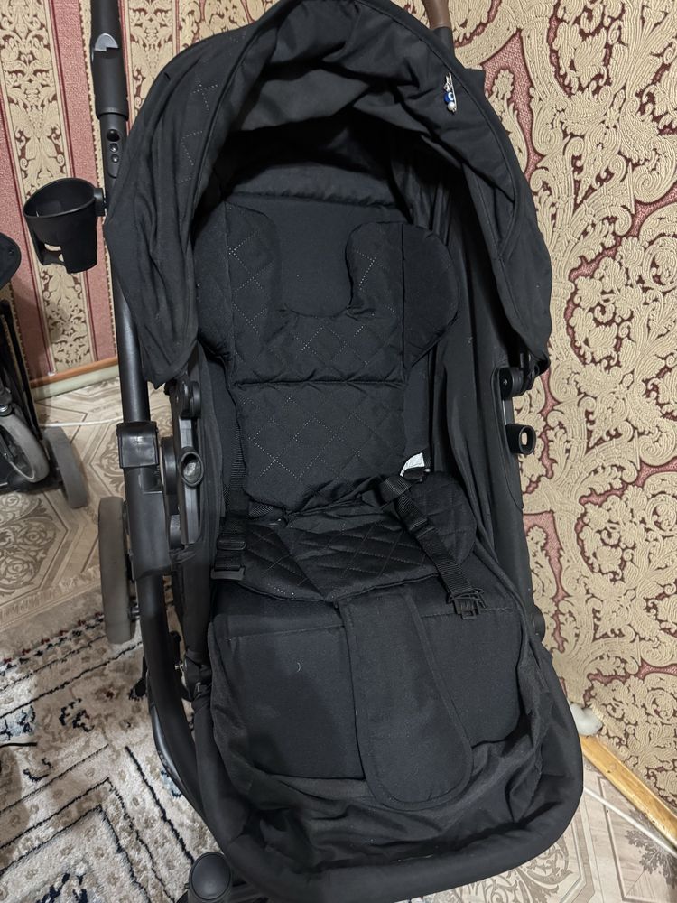 Продам коляску TOMIX