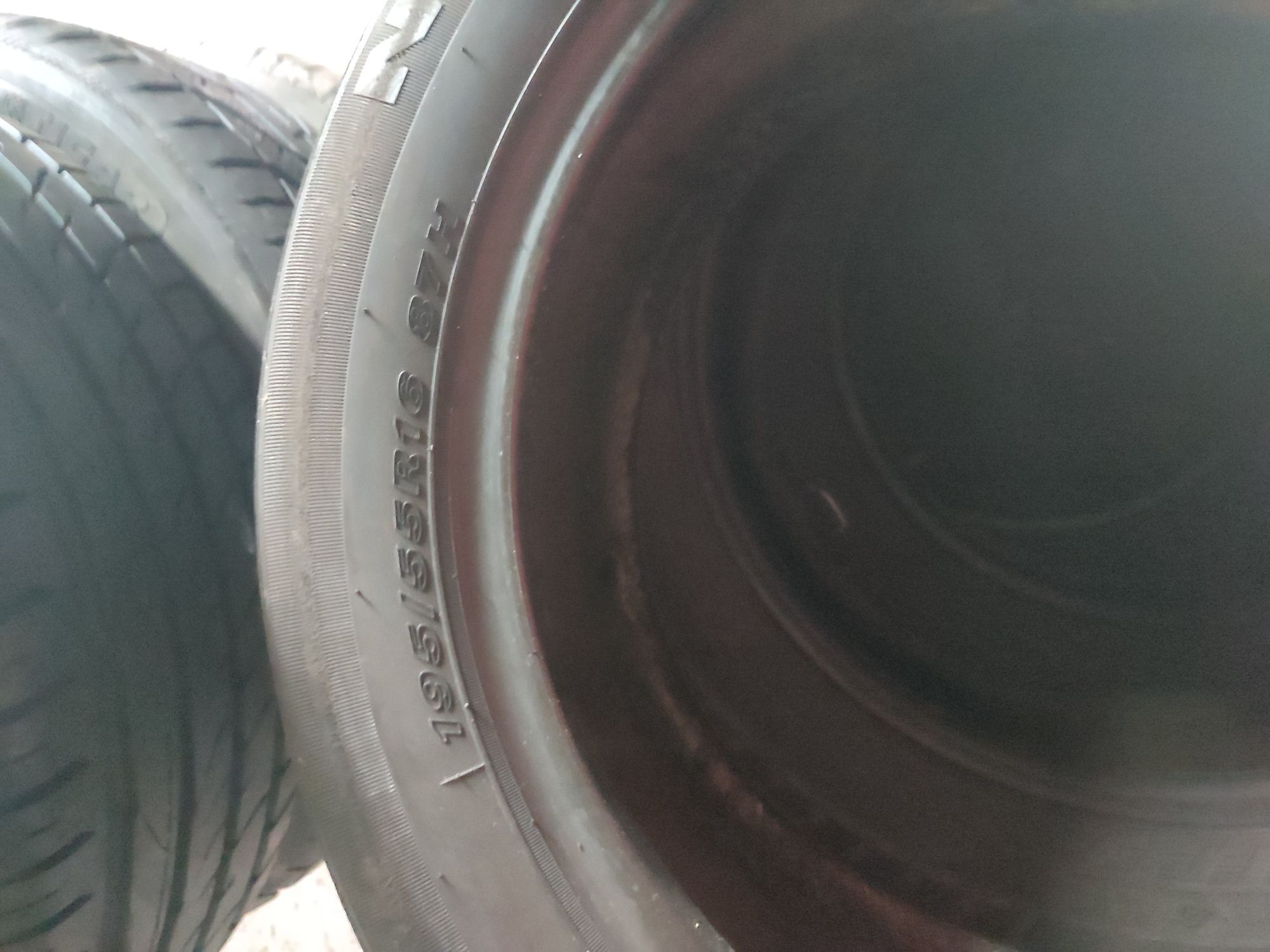 Шина безкамерка размер 195/55 R16