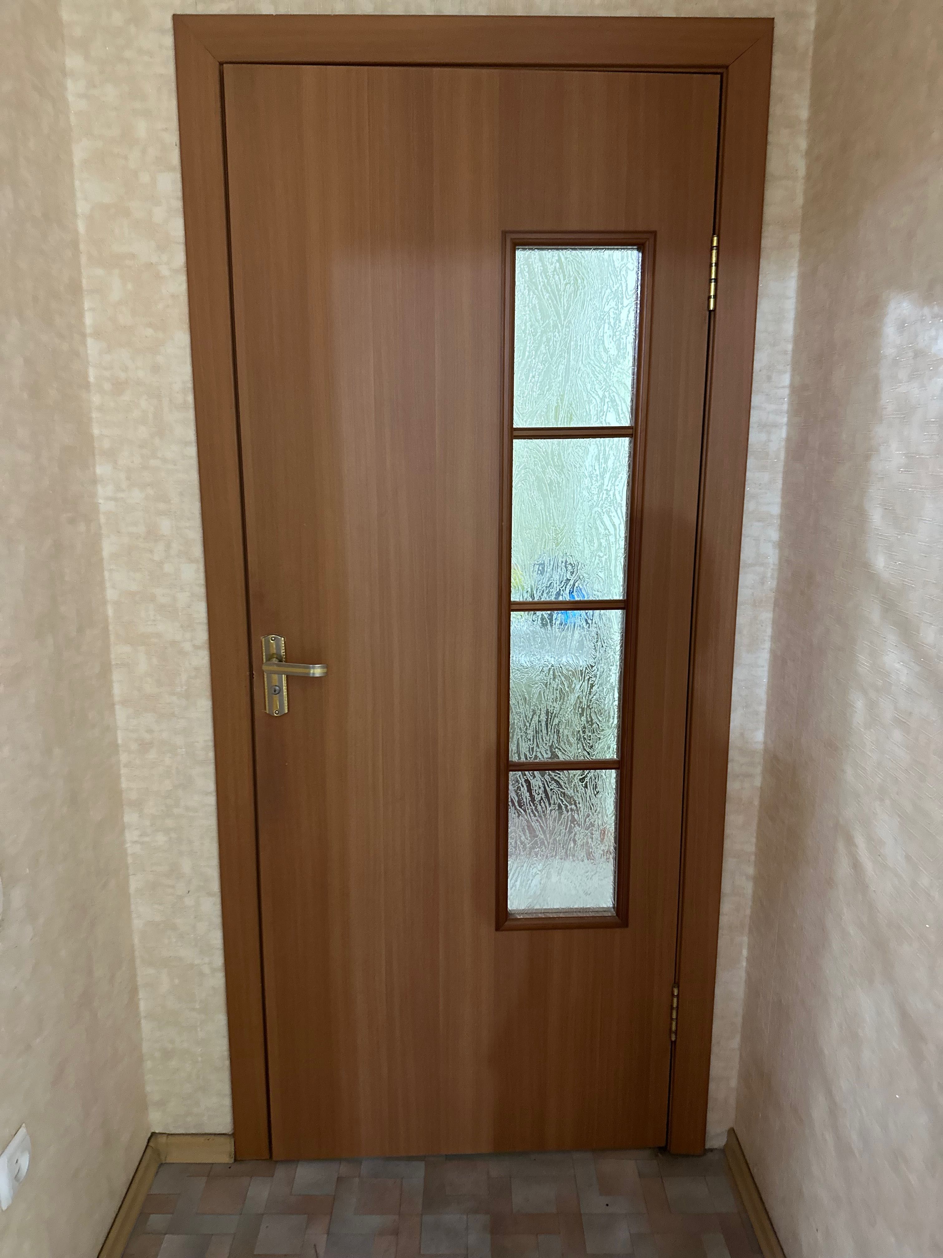 Продаю двери срочно
