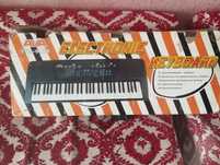 Синтезатор Ava-6155