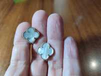 Продам серьги серебряные 925 пробы