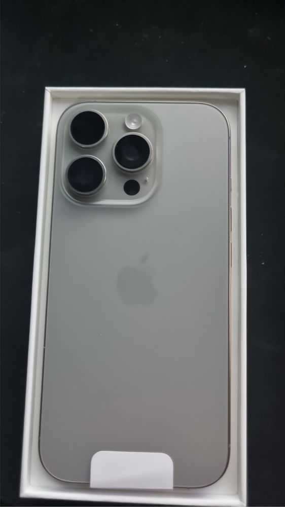 Продаётся айфон 16 про 256 gb. В идеальном состоянии. Почти новый.