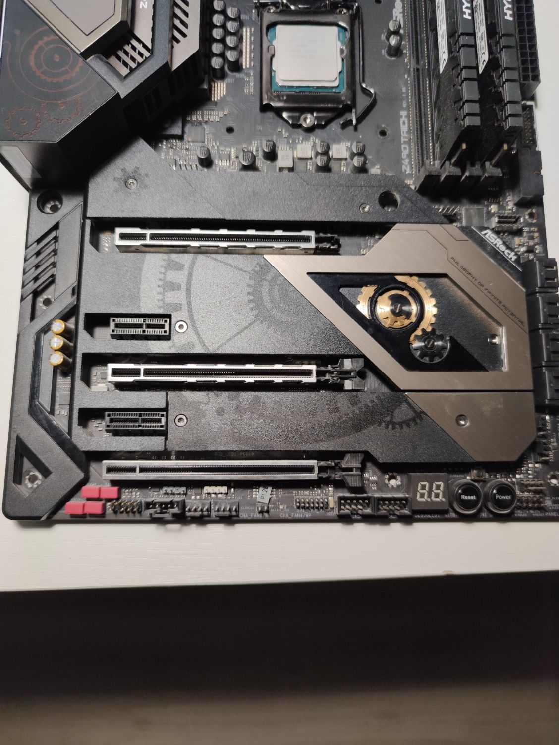 комплект Z490 + i5 10600K + 16gb + сво