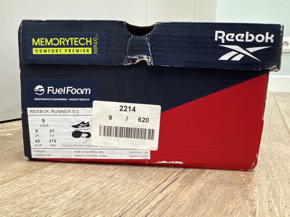 Демисезонные кожаные кроссовки Оригинал Reebok