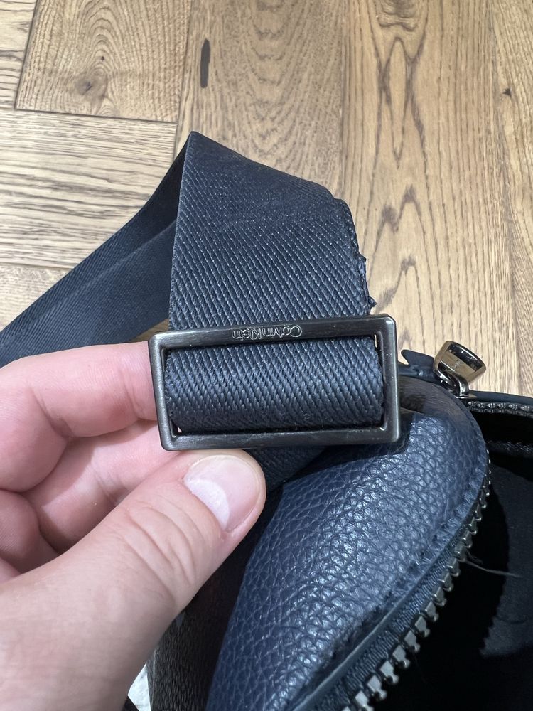 Calvin Klein сумка через плечо