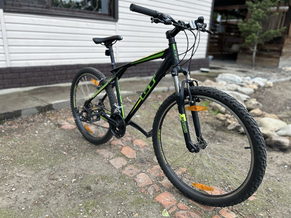 Горный велосипед GT Aggressor 3.0
