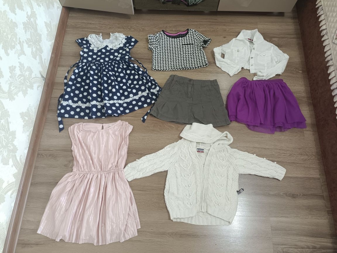 Продам детские вещи