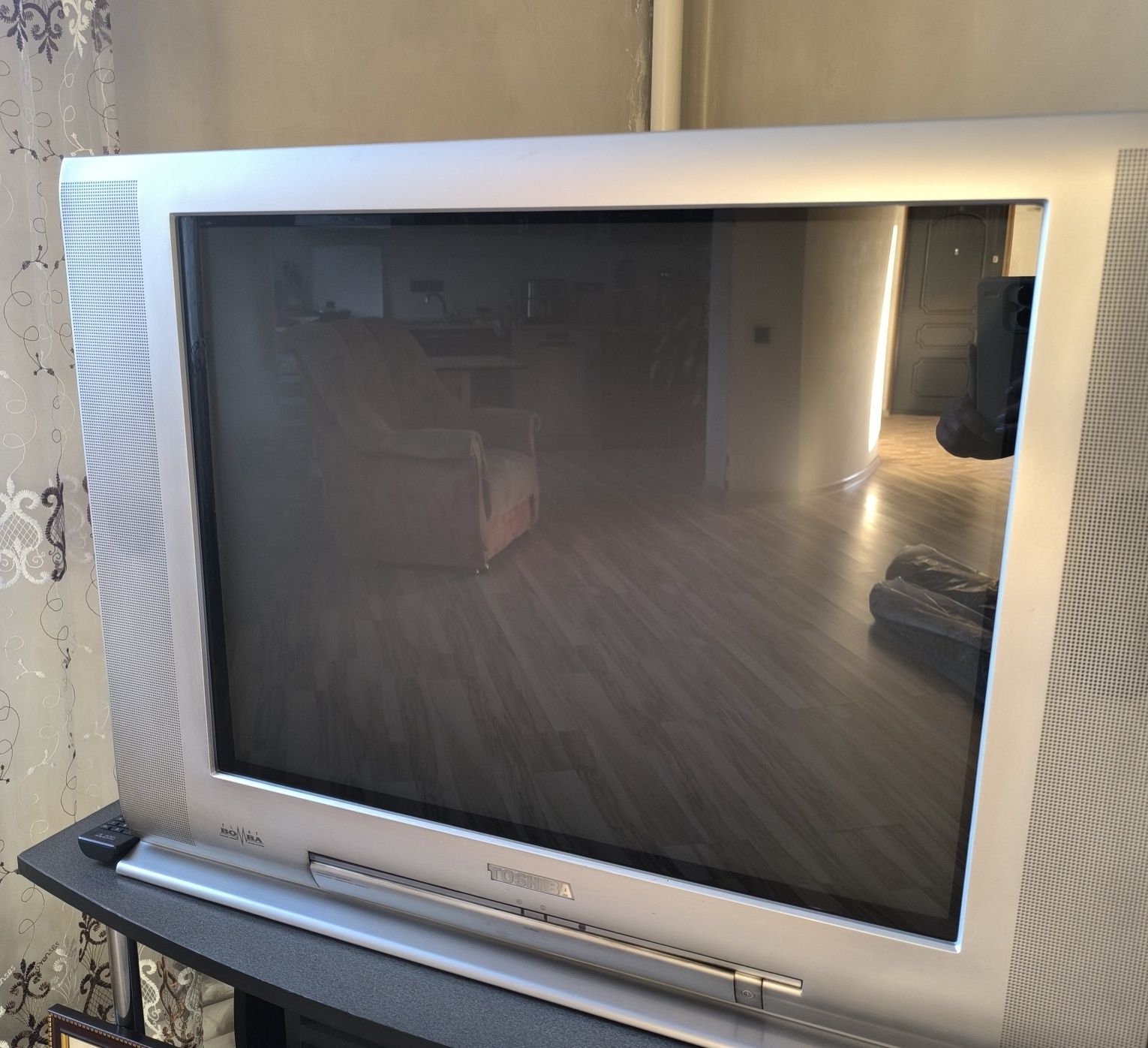 Телевизор Toshiba б/у