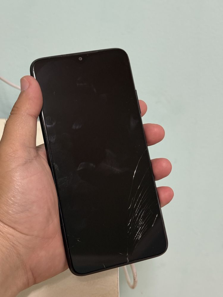 Redmi Note 12 128GB и Redmi 9T 128GB