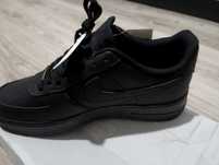 НОВЫЕ кожаные кроссовки  NIKE Air Force 1