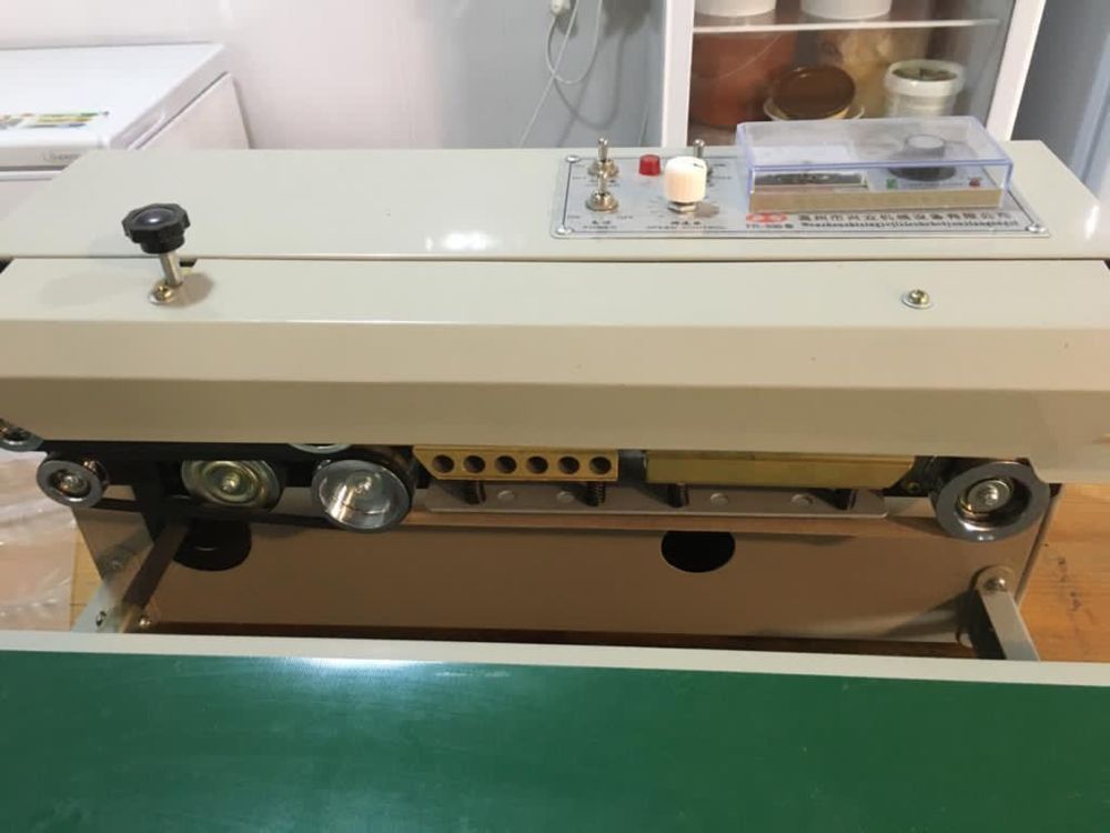 Запайщик роликовый  FR-900