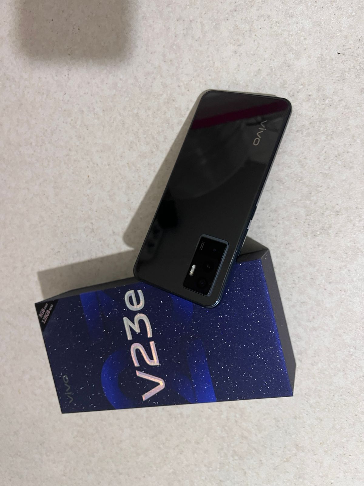 Vivo v23e телефон