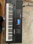 Синтезатор Yamaha PSR E473